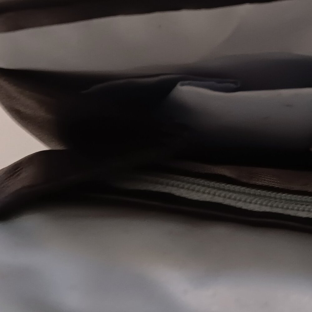 Travellon Black Leather Travel Wallet NWT - Picture 2 of 6